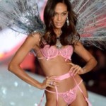 Boricua se destaca en la pasarela de Victoria's Secret