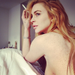 OMG…Lindsay Lohan prende el Instagram con estas fotos (Discreción con los niños)