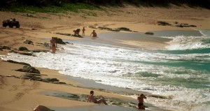 st_martin_red_bay_beach_1