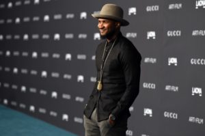 LOS ANGELES, CA - NOVEMBER 07:  Recording artist Usher attends LACMA 2015 Art+Film Gala Honoring James Turrell and Alejandro G I&ntilde;&aacute;rritu, Presented by Gucci at LACMA on November 7, 2015 in Los Angeles, California.  (Photo by Jason Merritt/Getty Images  for LACMA)