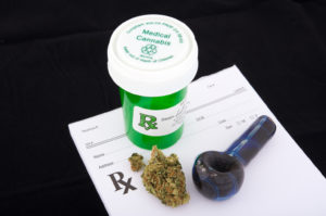 permiten-a-medicos-recetar-marihuana-medicinal