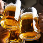 Un litro de cerveza es más eficaz para aliviar el dolor, según un estudio