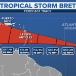 Bret sigue su camino hacia el Caribe