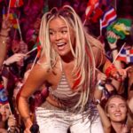 VIDEO: El increíble gesto que tuvo Karol G con Venezuela durante su show en los MTV Video Music Awards